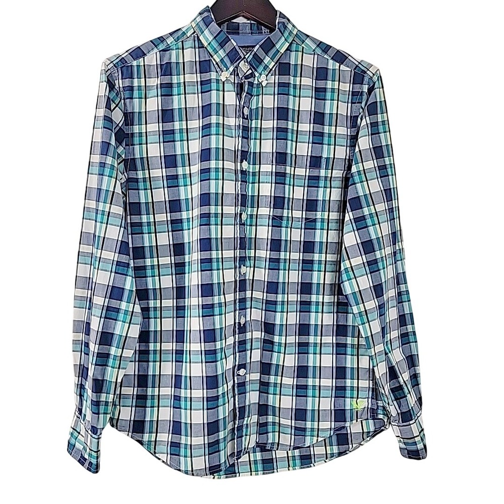 American Eagle Men's Plaid Shirt Medium Long Sleeve Button‎ Down Cotton Logo